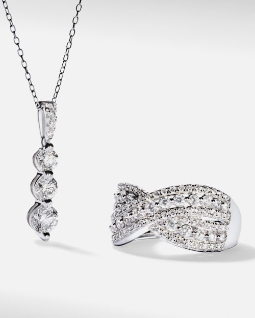Diamantes cultivados en laboratorio