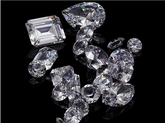 Learn about the different diamond shapes