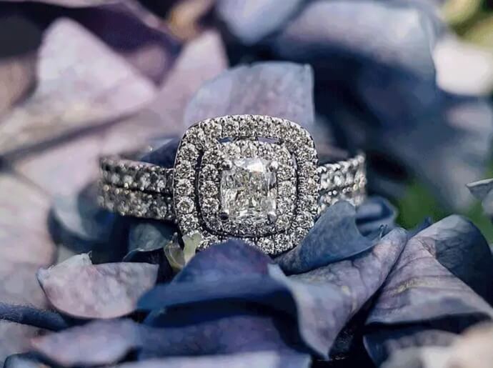 Cushion cut engagement rings deals kay jewelers