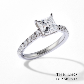 LEO diamond engagement ring