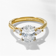 Yellow gold engagement ring