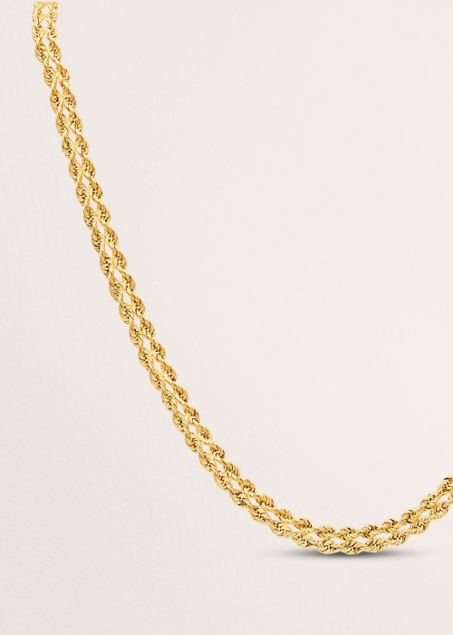 A gold chain from KAY.