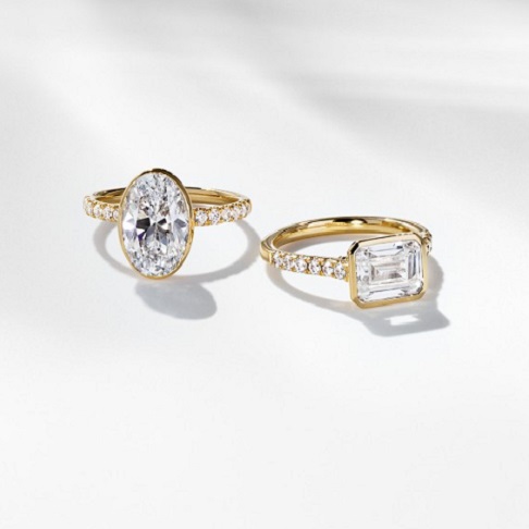 Lab-Grown diamond engagement rings
