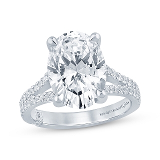 Monique Lhuillier yellow gold engagement ring