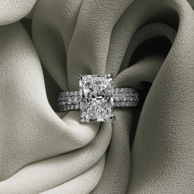 KAY Signature diamond engagement ring