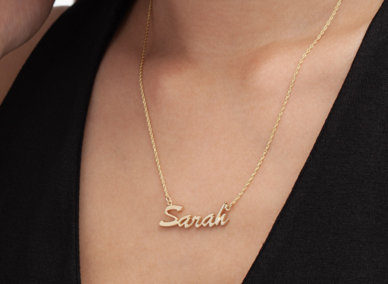 kays nameplate necklace