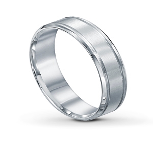 Shop platinum wedding rings from KAY