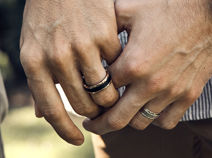 Learn how to find the perfect wedding band from KAY.